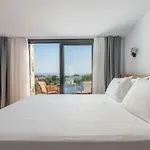 Dandelion Apartmanhotel 4*