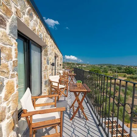 Dandelion מלון דירות ניקיטי