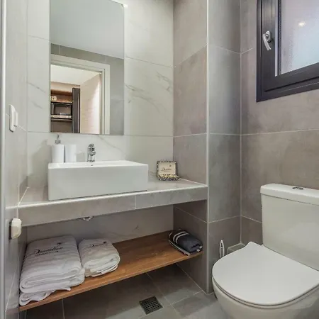 Dandelion Aparthotel 4*