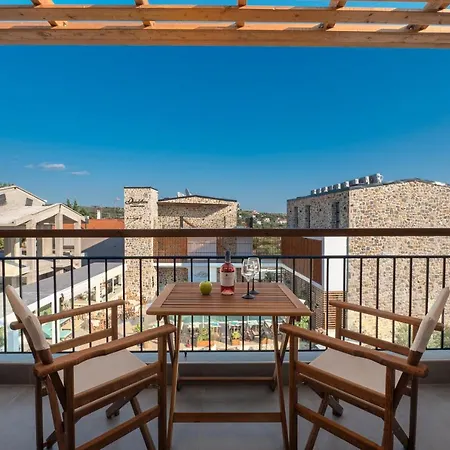 Dandelion Apartahotel Nikiti (Sithonia)