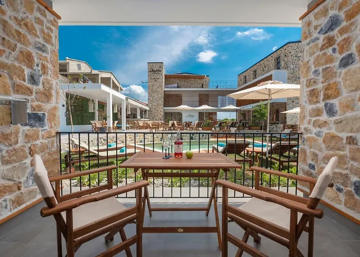 Aparthotel Dandelion 4*